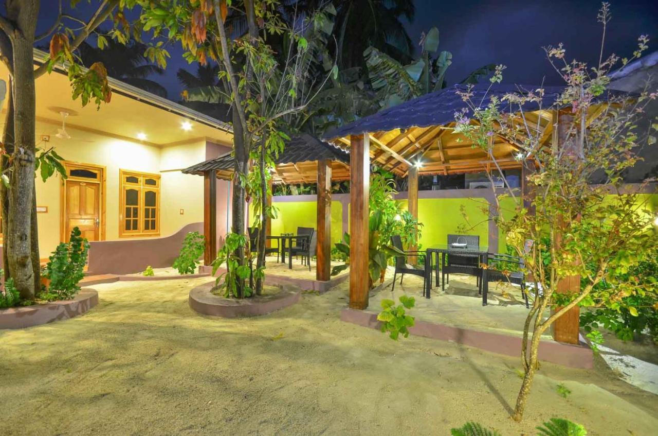 New Moon Village Ukulhas Extérieur photo
